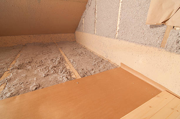 Best Specialized Insulation Services in Woodville, CA